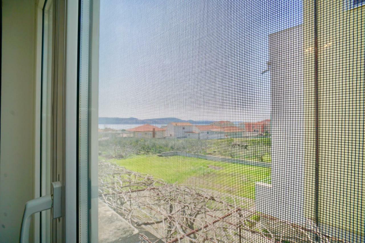 House Mariposa Hotel โตรกีร์ ภายนอก รูปภาพ