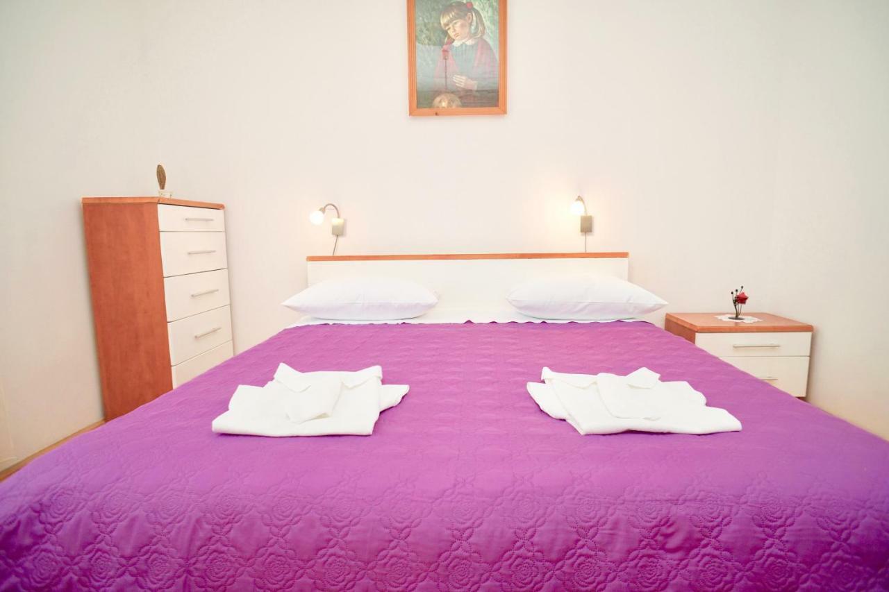 House Mariposa Hotel โตรกีร์ ภายนอก รูปภาพ