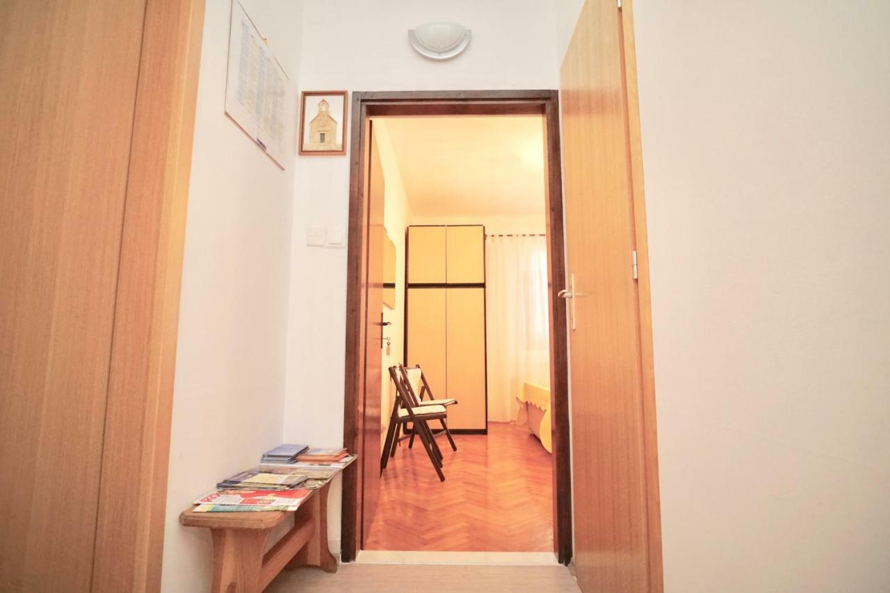 House Mariposa Hotel โตรกีร์ ภายนอก รูปภาพ